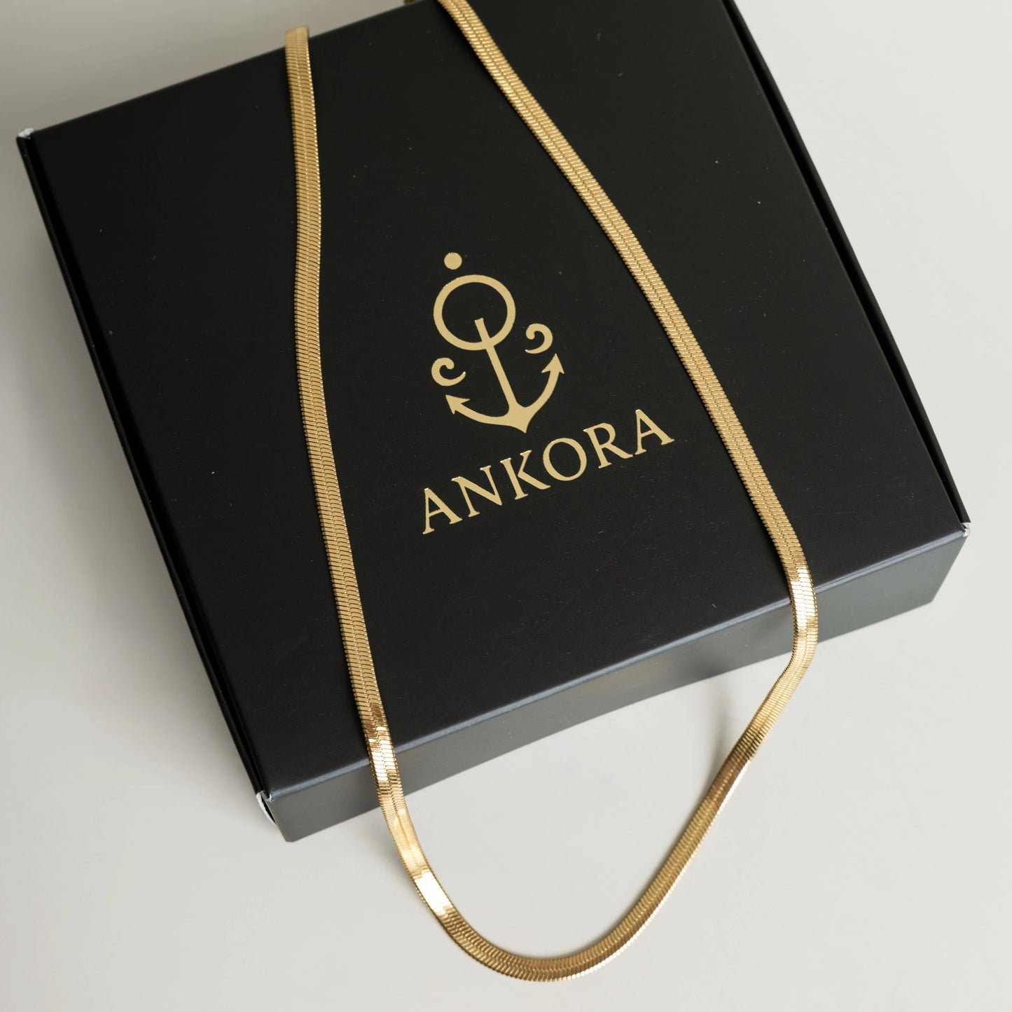 Cadena Egipcia Mujer