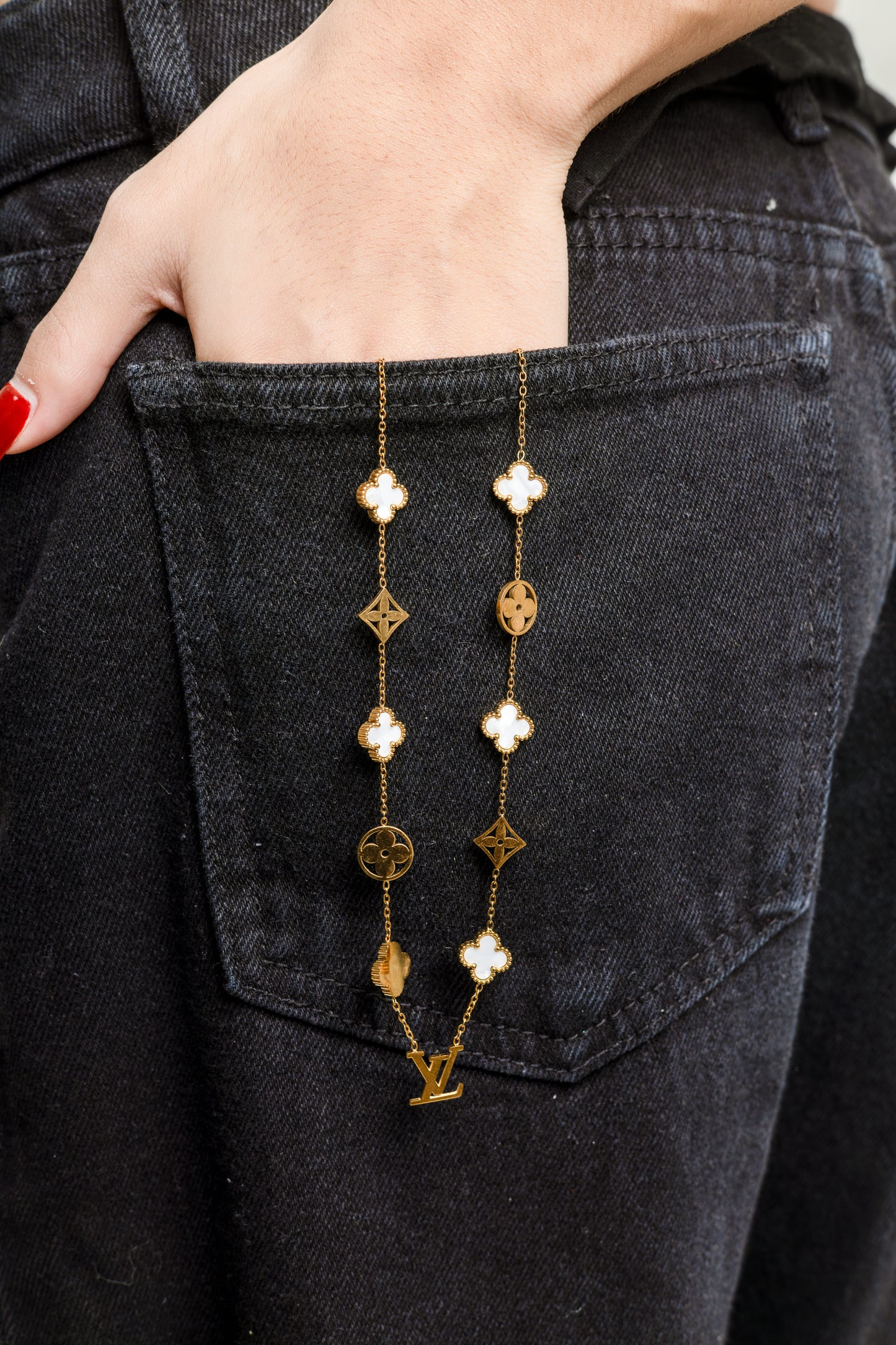 Cadena Treboles LV DAMA