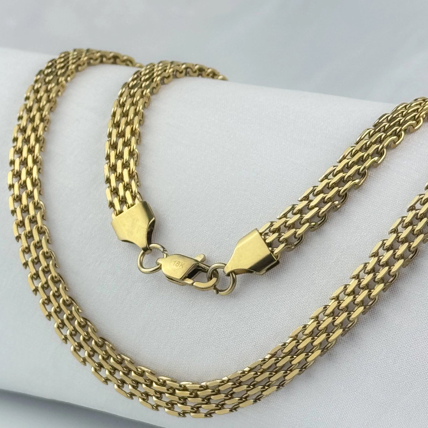 Cadena Chinesca Hombre