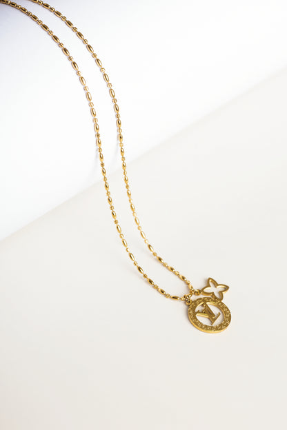 Cadena LV con 2 Dijes DAMA